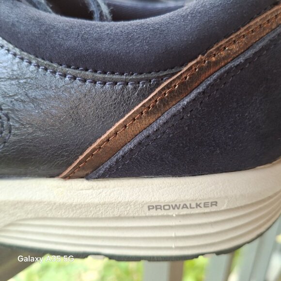 Rockport Women's 9XW Navy Blue Leather Sneakers Wide Fit Gold Glittery Comfort - Picture 8 of 14